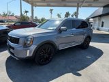 Used 2022 Kia Telluride SX w/ SX Prestige Package image 3