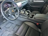 Used 2022 Porsche Cayenne Platinum Edition image 4