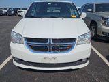 Used 2019 Dodge Grand Caravan SXT image 2