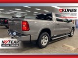 New 2025 RAM 1500 4x4 Crew Cab image 6