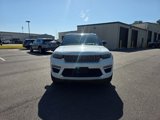 New 2025 Jeep Grand Cherokee Summit image 3