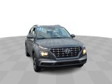 Used 2023 Hyundai Venue SEL image 3