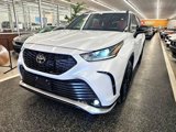 Used 2023 Toyota Highlander Limited image 2