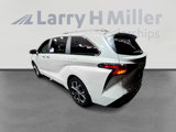 New 2025 Toyota Sienna Platinum image 3