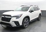 New 2025 Subaru Ascent Limited image 3