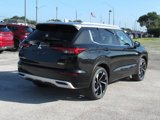 New 2025 Mitsubishi Outlander SEL image 3