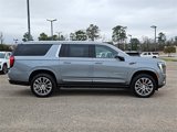 New 2025 GMC Yukon XL Denali w/ Denali Reserve Package image 4