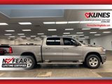 New 2025 RAM 1500 4x4 Crew Cab image 3