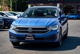 Used 2023 Volkswagen Jetta SE image 4