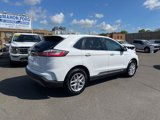 Certified 2024 Ford Edge SEL image 3