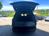 Used 2025 Land Rover Range Rover SE image 5