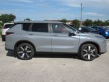 New 2025 Mitsubishi Outlander SE image 2