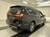 Certified 2024 Chrysler Pacifica Pinnacle w/ Trailer Tow Group image 2