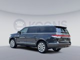 Used 2024 Lincoln Navigator L Reserve image 4