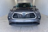 Used 2023 Toyota Highlander LE image 2