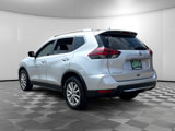 Used 2020 Nissan Rogue SV image 3
