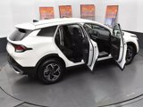 Used 2024 Kia Sportage LX image 6