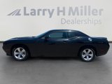 Used 2023 Dodge Challenger SXT image 2