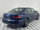 Used 2021 Volkswagen Passat 2.0T SE image 5