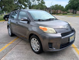 Used 2010 Scion xD image 2