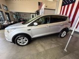 Used 2019 Ford Escape SE image 2