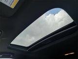 Certified 2025 Buick Envista Avenir image 2