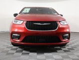New 2025 Chrysler Pacifica Select image 2
