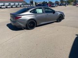 Used 2025 Toyota Camry SE image 4