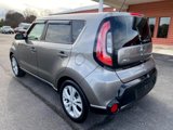 Used 2016 Kia Soul + image 3