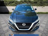 Used 2021 Nissan Altima 2.5 SV image 2
