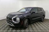 Used 2024 Mitsubishi Outlander SE image 5