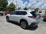 Used 2021 Nissan Rogue SV image 3