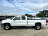 Used 2005 Chevrolet Silverado 2500 LS w/ Heavy-Duty Power Package image 3