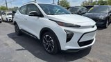 Used 2022 Chevrolet Bolt EUV Premier w/ Sun & Sound Package image 4