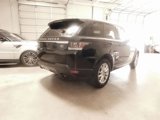 Used 2016 Land Rover Range Rover Sport SE image 2