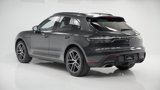 Certified 2025 Porsche Macan image 3