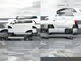New 2025 Volvo XC90 T8 Plus image 5