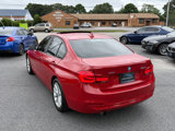 Used 2017 BMW 320i xDrive Sedan image 4