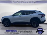 Used 2025 Chevrolet Trax LT image 2