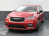New 2026 Chrysler Pacifica Select image 3