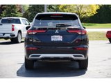 Used 2024 Mitsubishi Outlander SE Black Edition image 4
