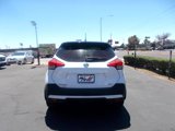 Used 2019 Nissan Kicks SR image 6