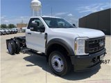 Used 2024 Ford F550 2WD Regular Cab Super Duty image 3