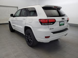 Used 2019 Jeep Grand Cherokee Altitude image 5