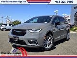 New 2025 Chrysler Pacifica Select image 3