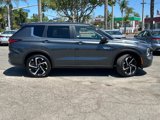 New 2025 Mitsubishi Outlander SE image 3