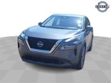 Used 2023 Nissan Rogue SV image 3