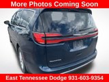 Used 2021 Chrysler Pacifica Touring-L image 4