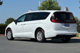 New 2025 Chrysler Pacifica Select image 6