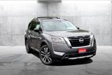 New 2025 Nissan Pathfinder Platinum image 2